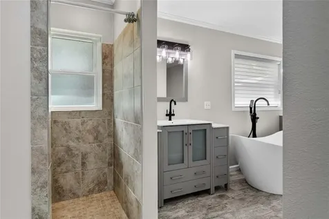 27638 Lisa Drive Tavares FL 32778