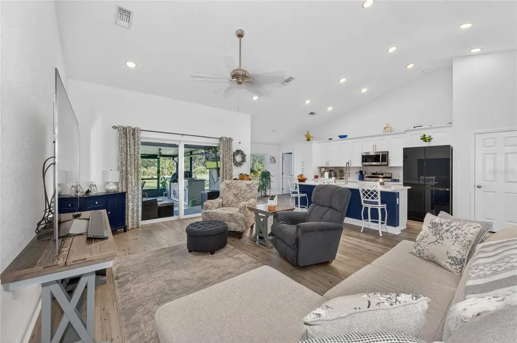 4101 Poinciana Drive Indian Lake Estates FL 33855