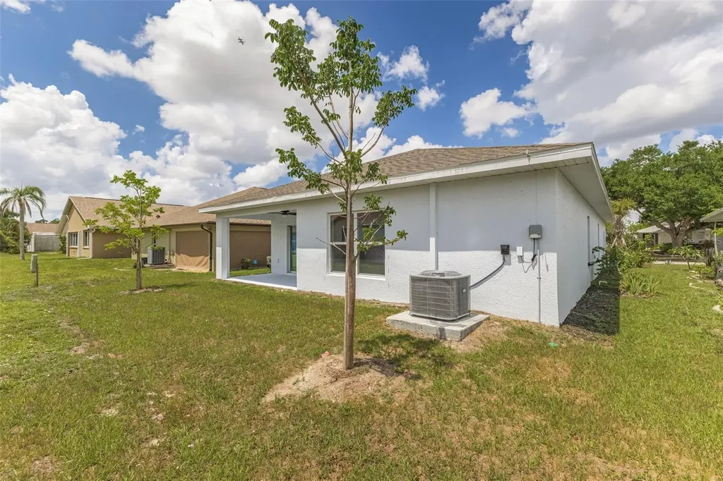 573 Rose Apple Circle Port Charlotte FL 33954