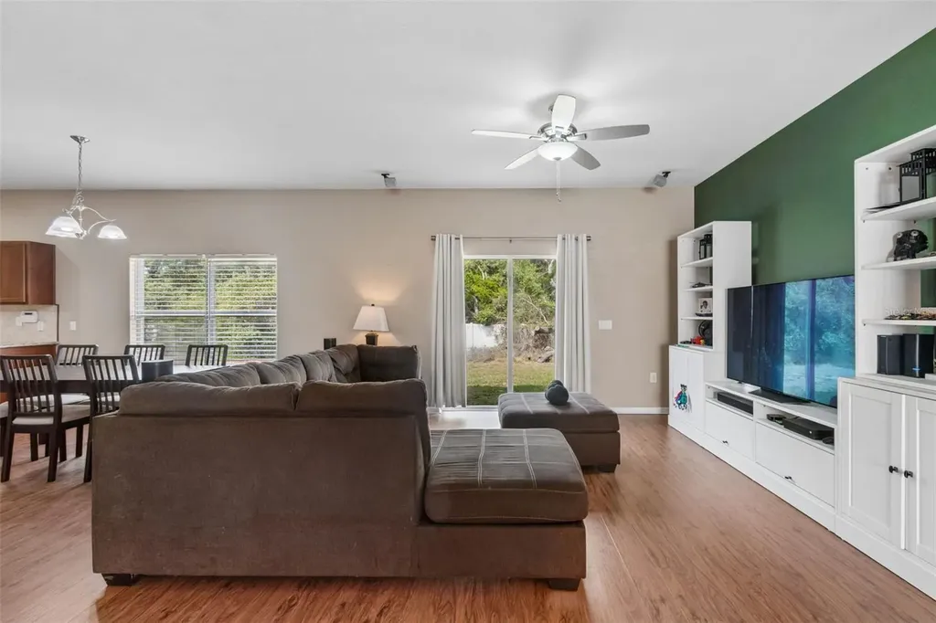 10620 Carloway Hills Drive Wimauma FL 33598