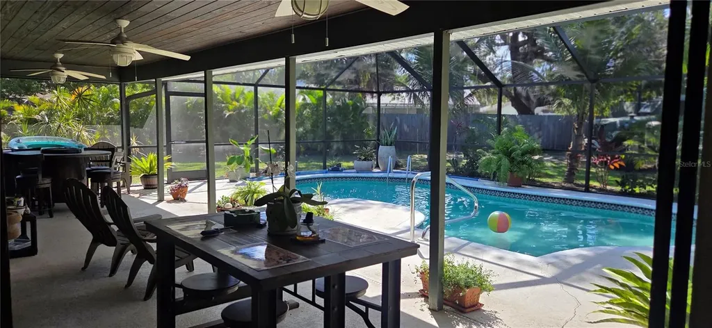 221 Dade Avenue Sarasota FL 34232