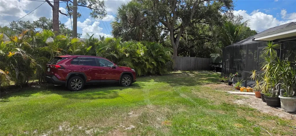 221 Dade Avenue Sarasota FL 34232