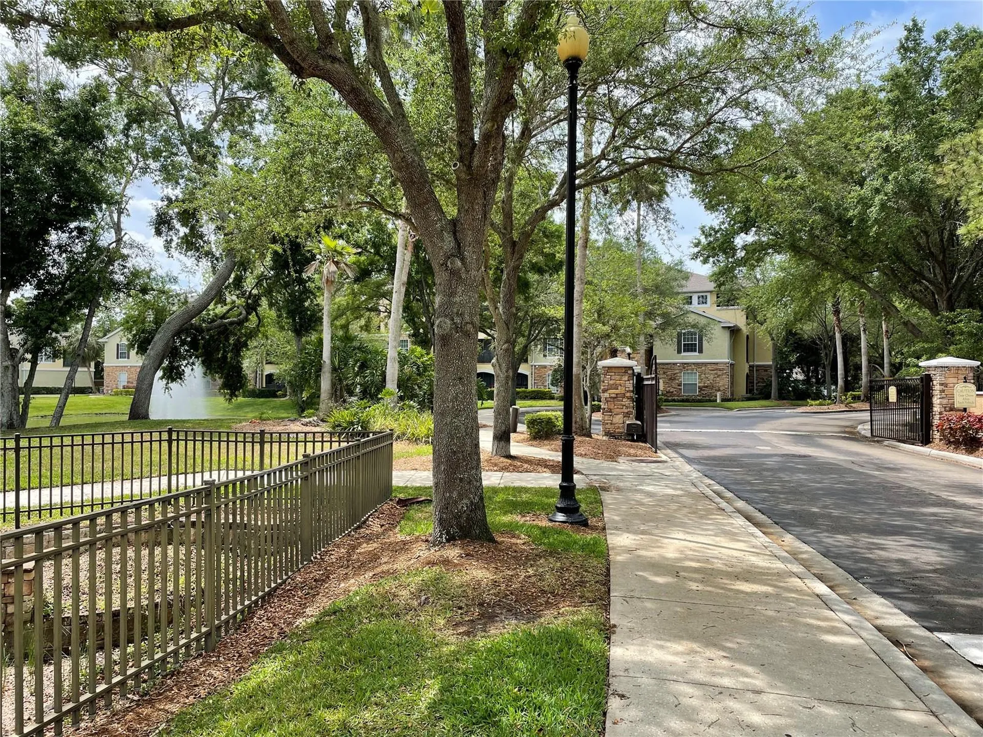 9916 Courtney Palms Boulevard Tampa FL 33619