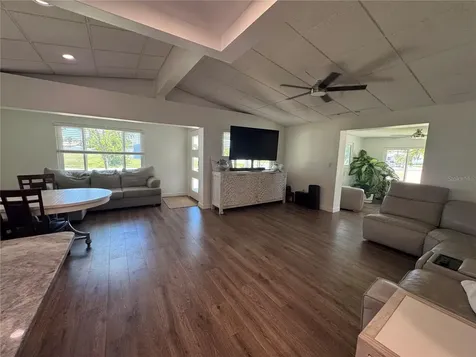 377 39th Avenue St Pete Beach FL 33706