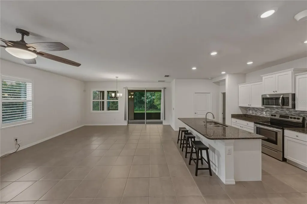 12322 Eastpointe Drive Dade City FL 33525