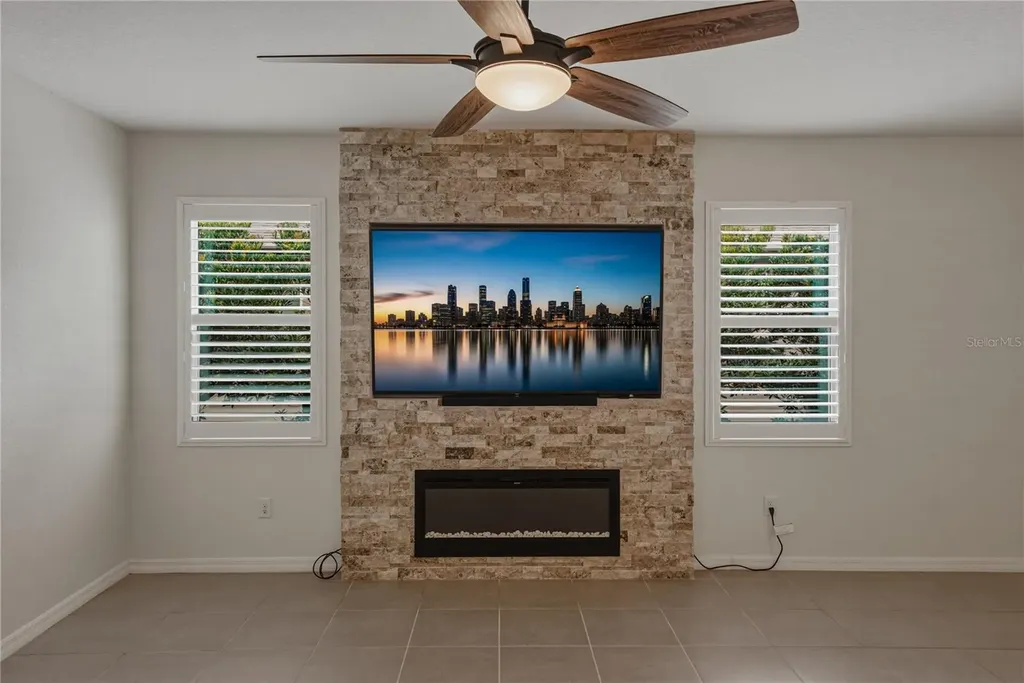 12322 Eastpointe Drive Dade City FL 33525