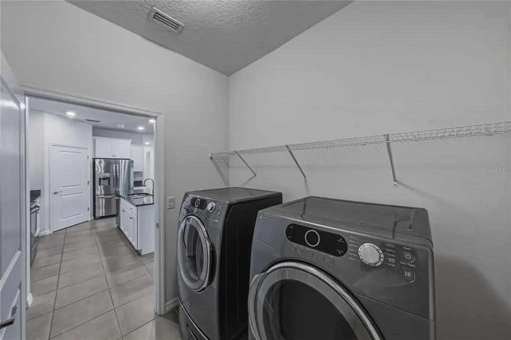 12322 Eastpointe Drive Dade City FL 33525