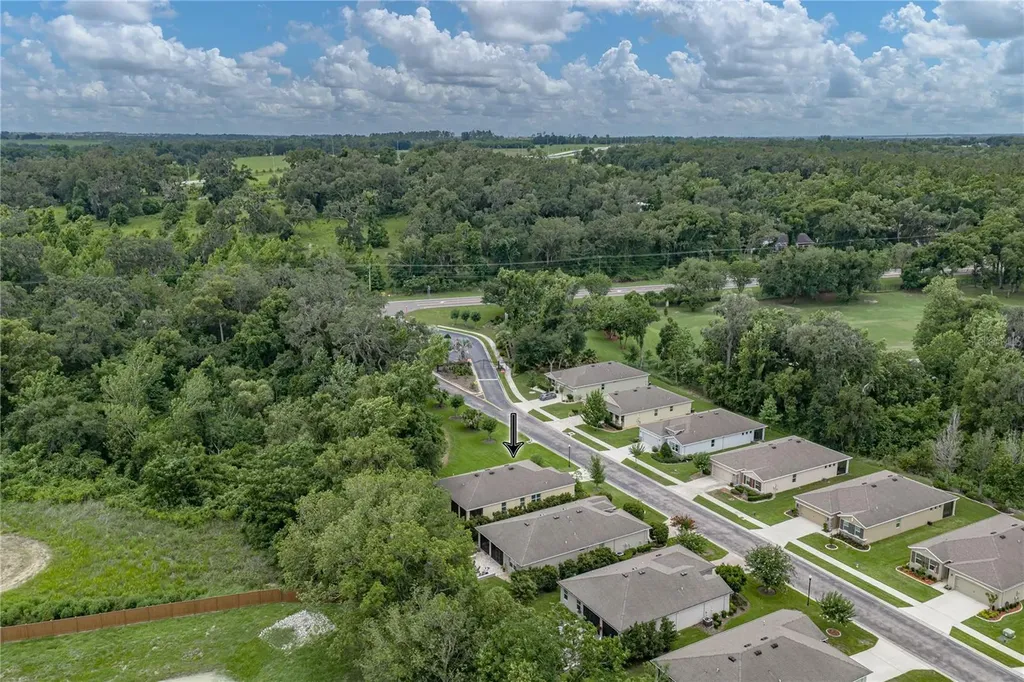 12322 Eastpointe Drive Dade City FL 33525