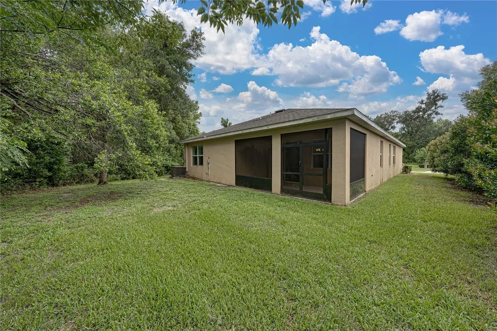 12322 Eastpointe Drive Dade City FL 33525