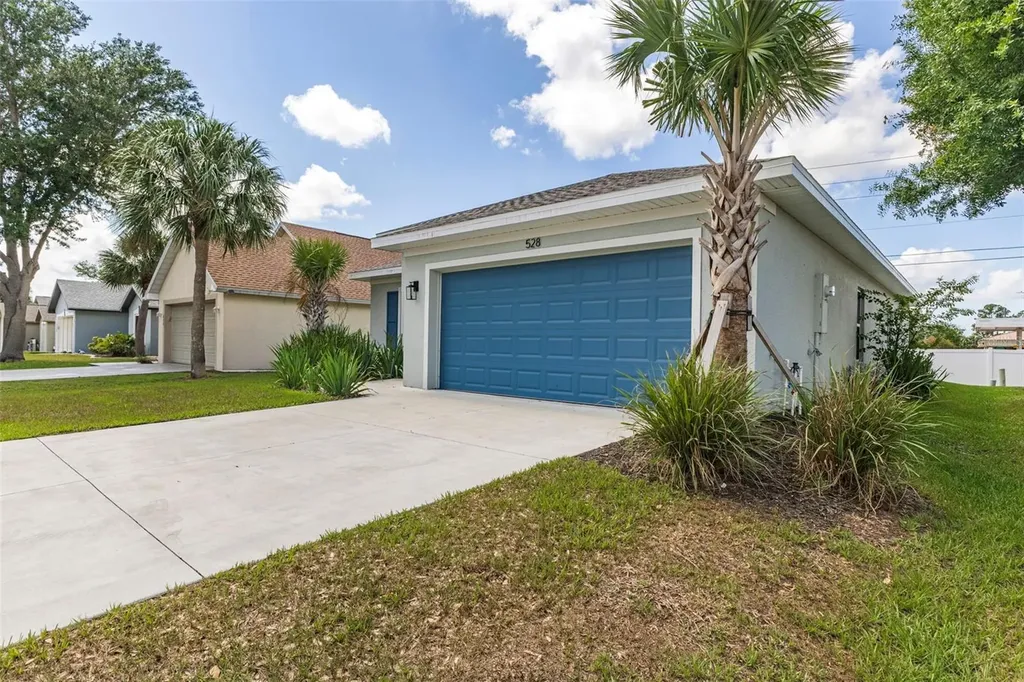 528 Rose Apple Circle Port Charlotte FL 33954