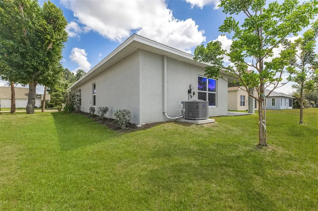 528 Rose Apple Circle Port Charlotte FL 33954