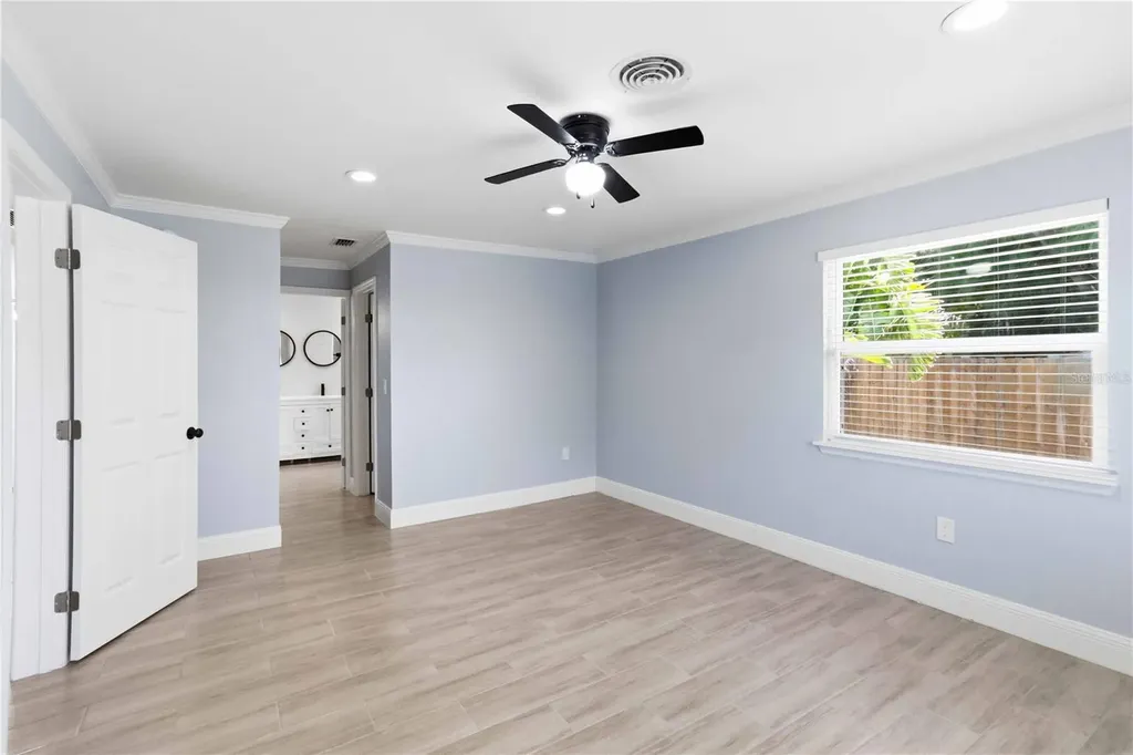 4001 Arkansas Avenue NE St Petersburg FL 33703