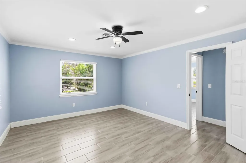 4001 Arkansas Avenue NE St Petersburg FL 33703