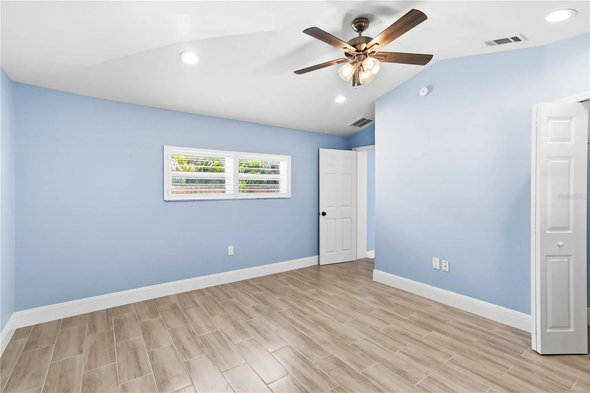 4001 Arkansas Avenue NE St Petersburg FL 33703