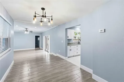 4001 Arkansas Avenue NE St Petersburg FL 33703