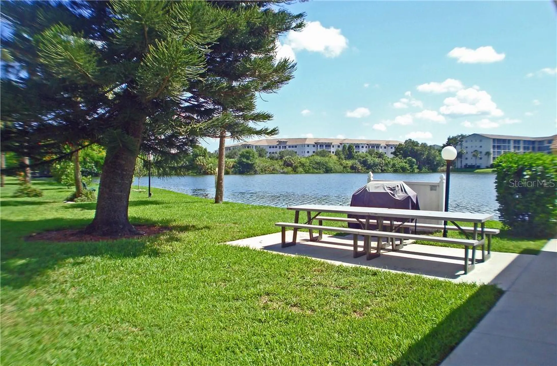 3668 Lake Bayshore Drive Bradenton FL 34205