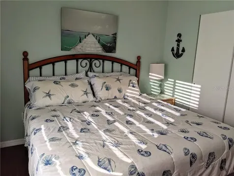 3668 Lake Bayshore Drive Bradenton FL 34205