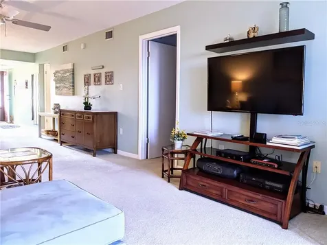3668 Lake Bayshore Drive Bradenton FL 34205
