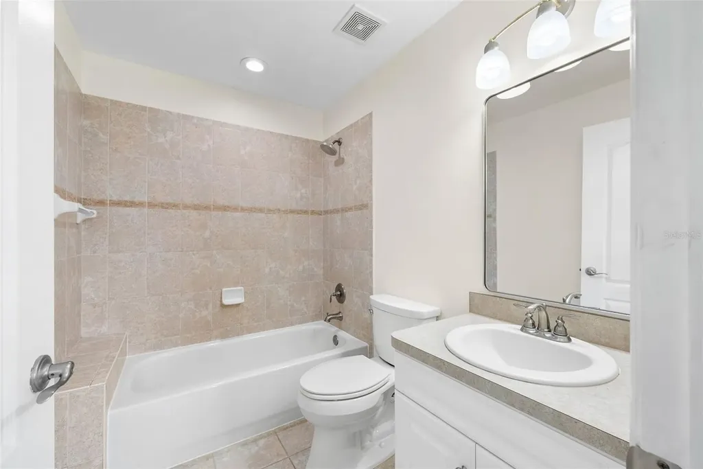 7220 SW 35th Road Gainesville FL 32608