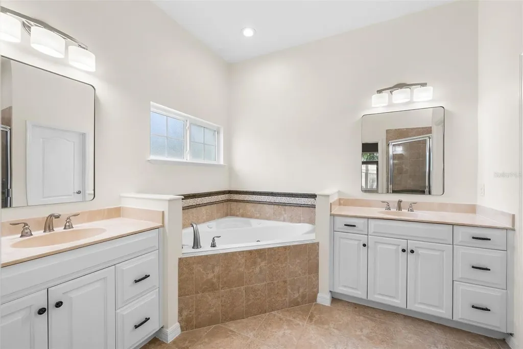7220 SW 35th Road Gainesville FL 32608