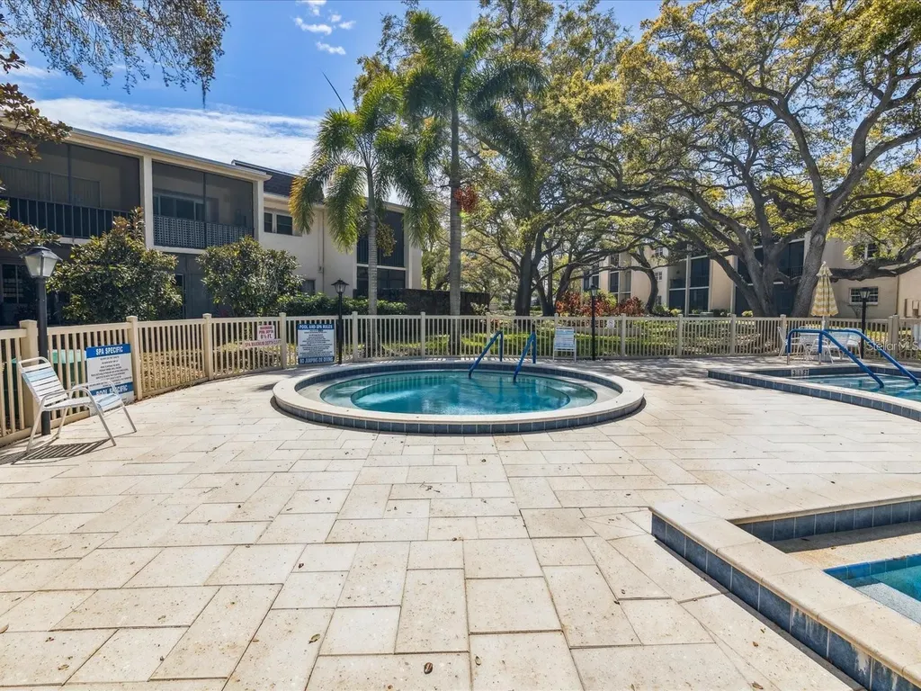 860 Virginia Street Dunedin FL 34698