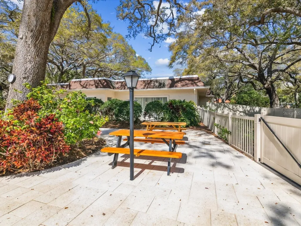 860 Virginia Street Dunedin FL 34698