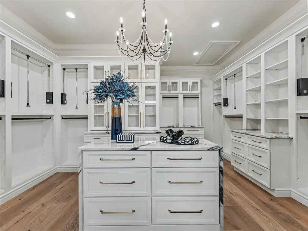 732 Shore Drive E Oldsmar FL 34677