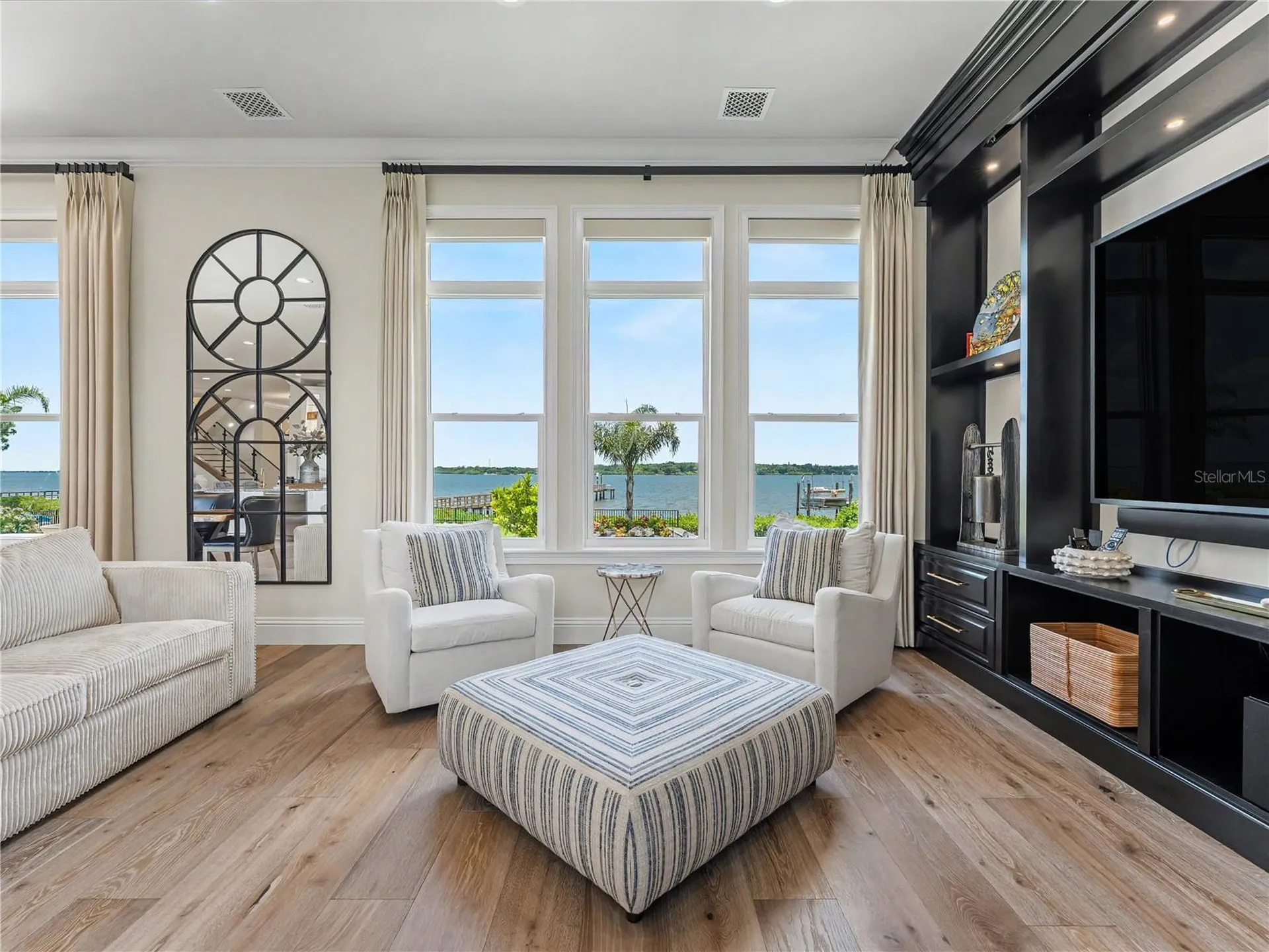 732 Shore Drive E Oldsmar FL 34677