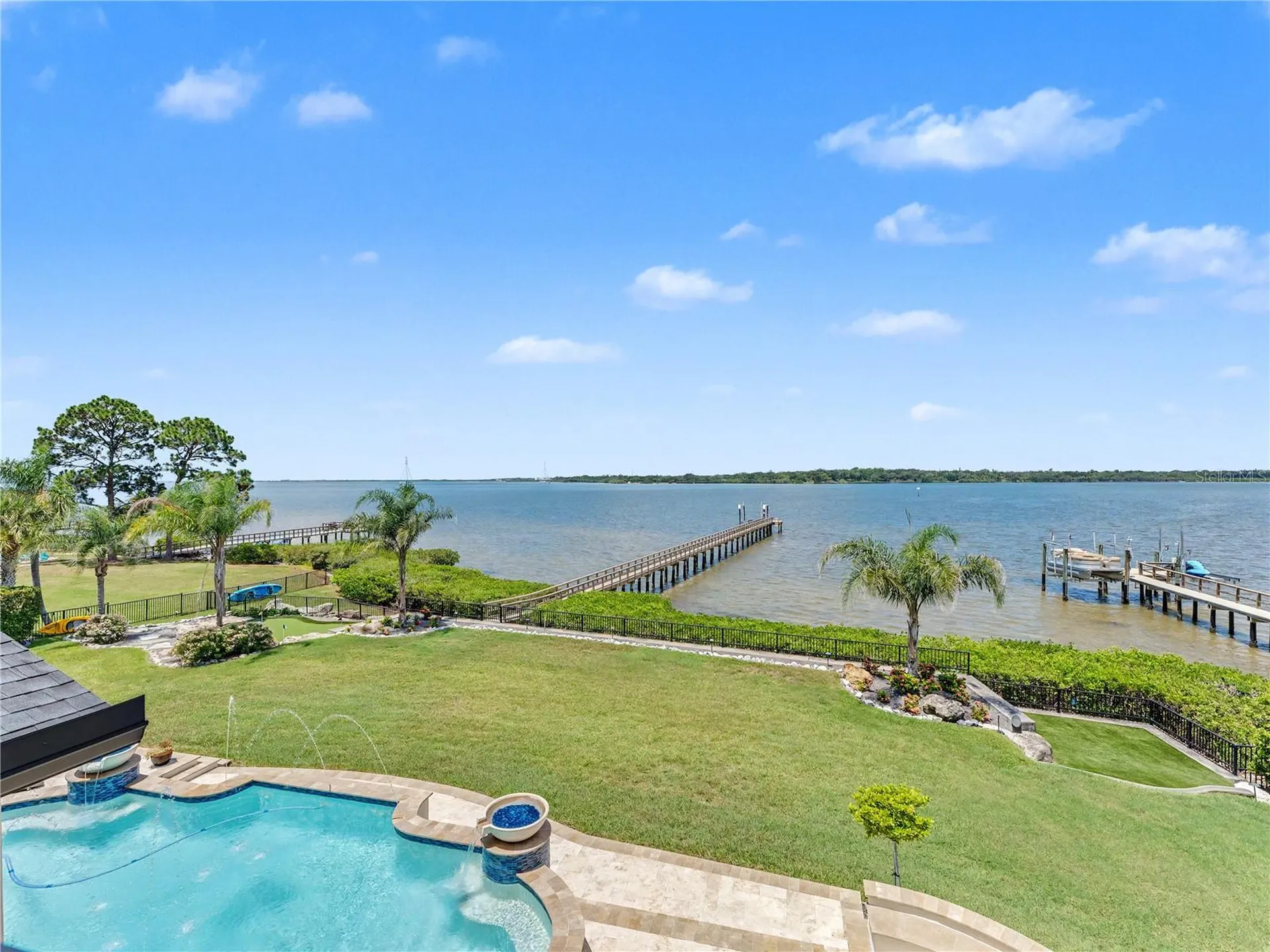 732 Shore Drive E Oldsmar FL 34677
