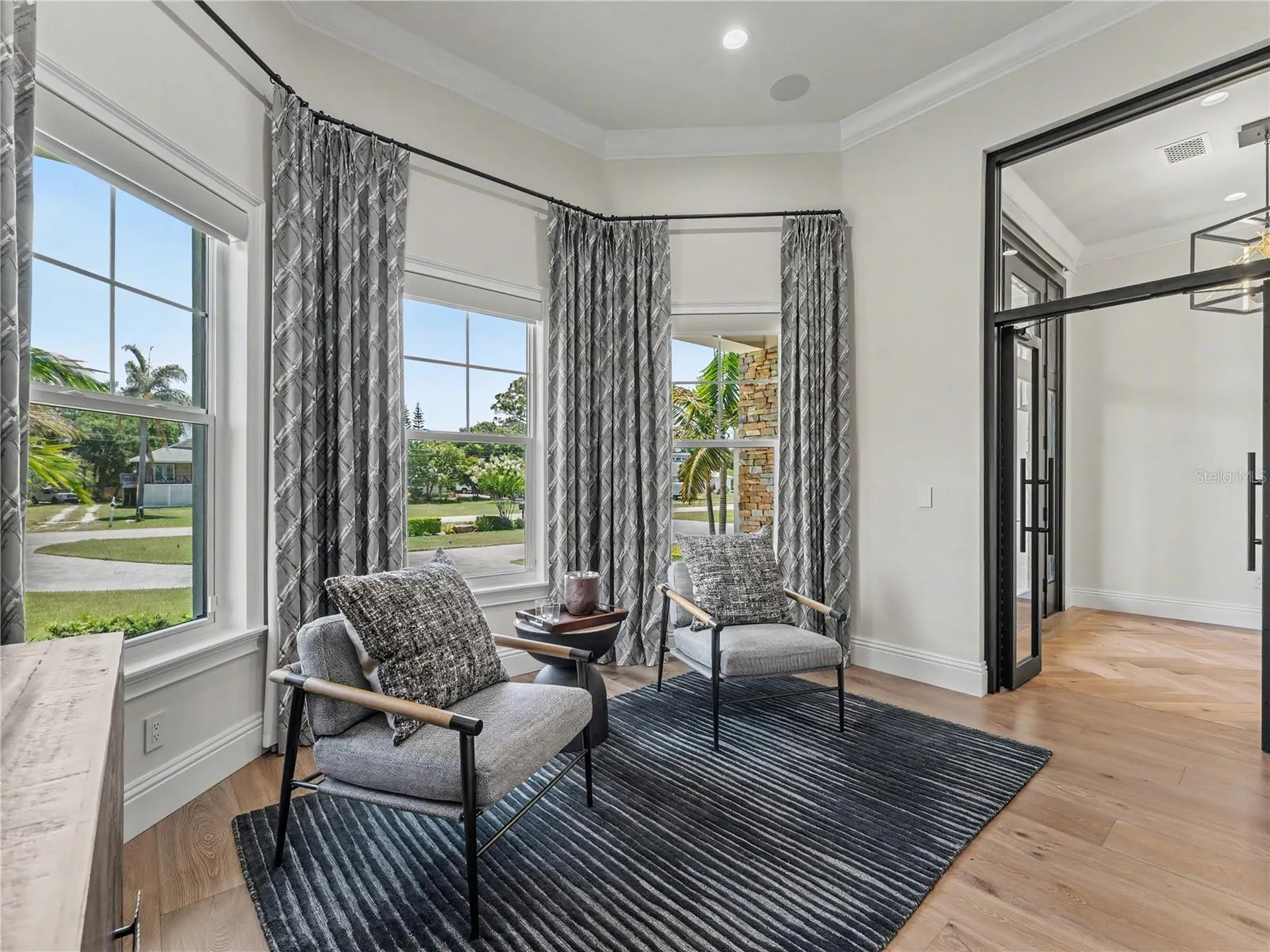732 Shore Drive E Oldsmar FL 34677