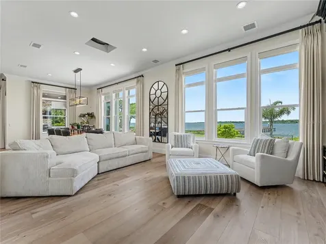 732 Shore Drive E Oldsmar FL 34677