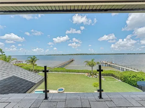 732 Shore Drive E Oldsmar FL 34677