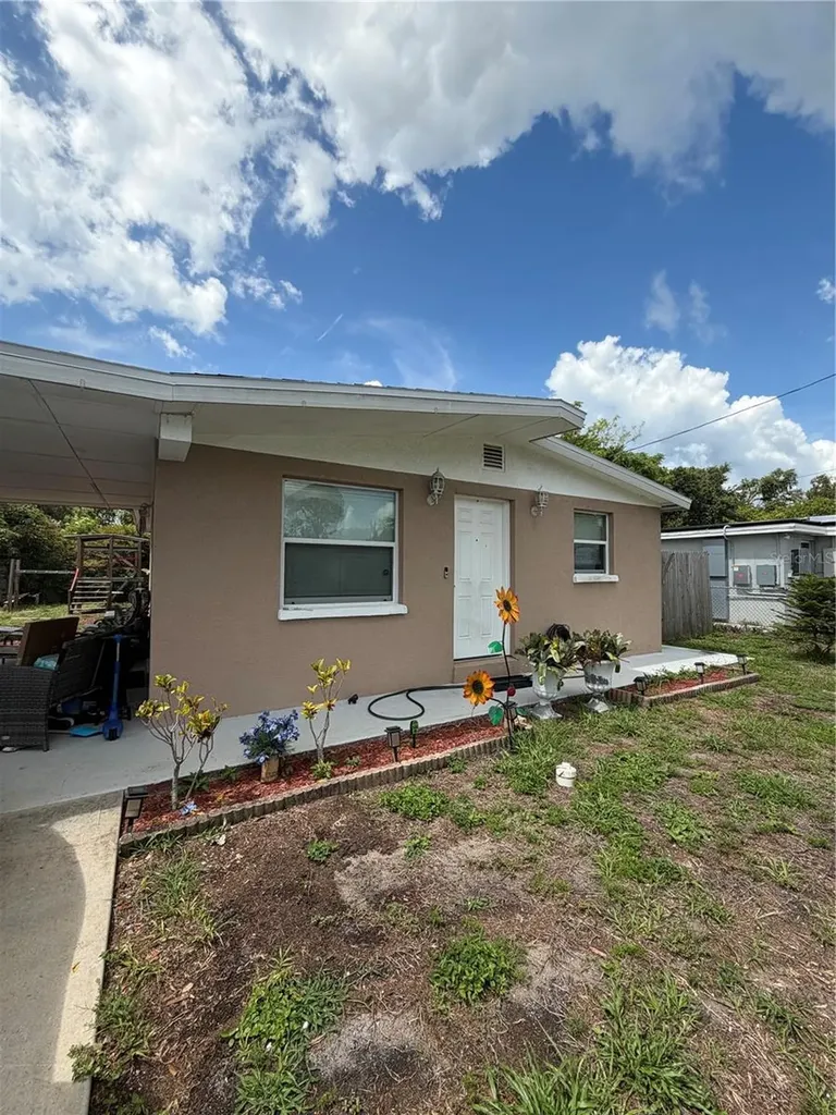 6610 W Chelsea Street Tampa FL 33634