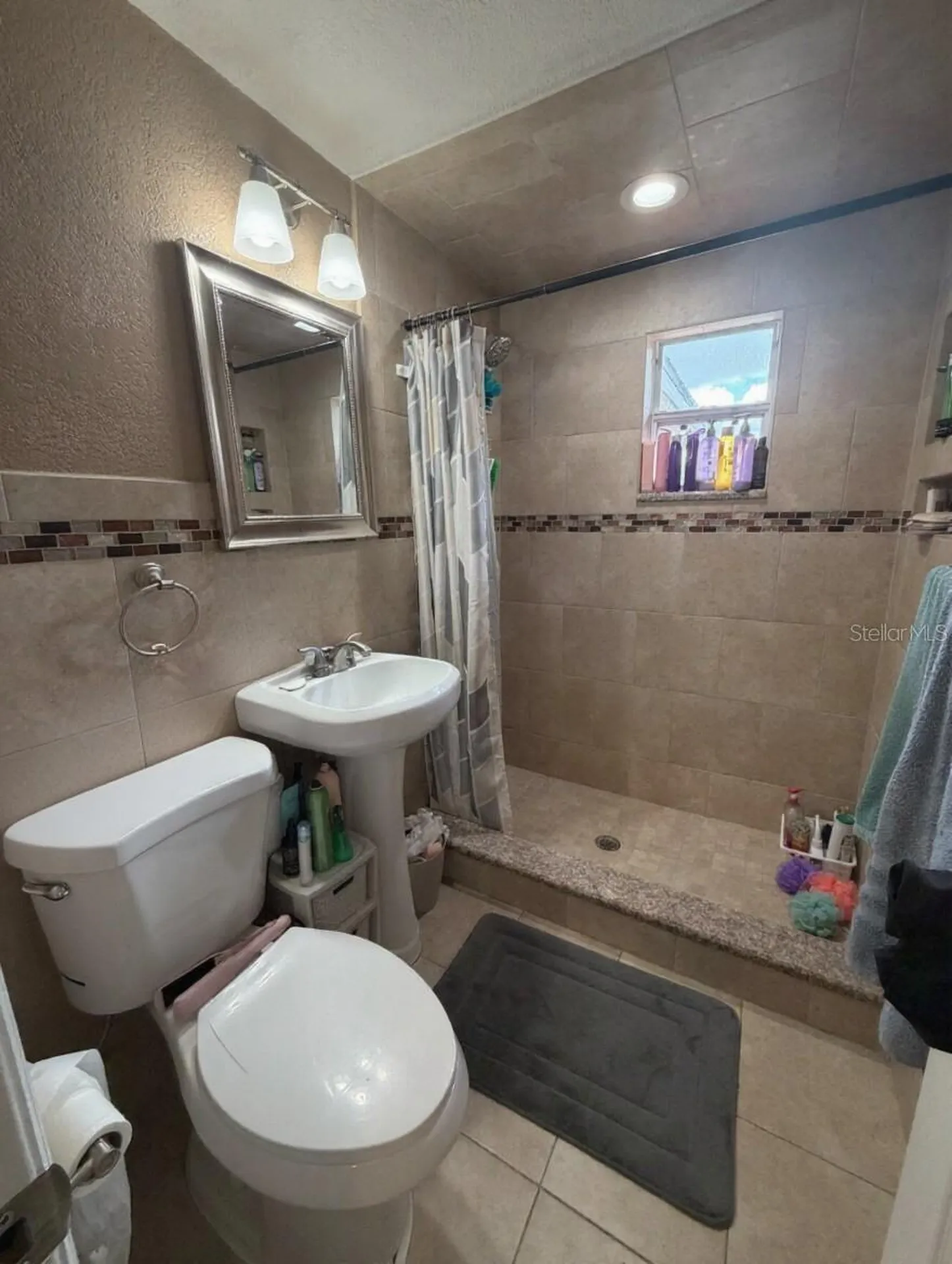 6610 W Chelsea Street Tampa FL 33634