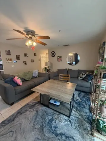 6610 W Chelsea Street Tampa FL 33634