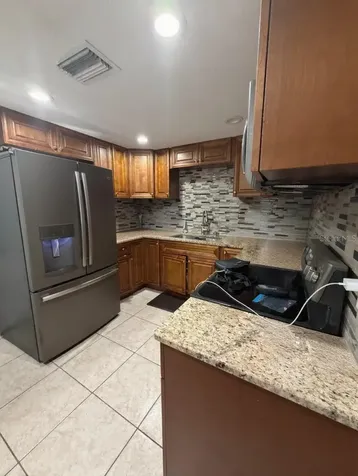 6610 W Chelsea Street Tampa FL 33634