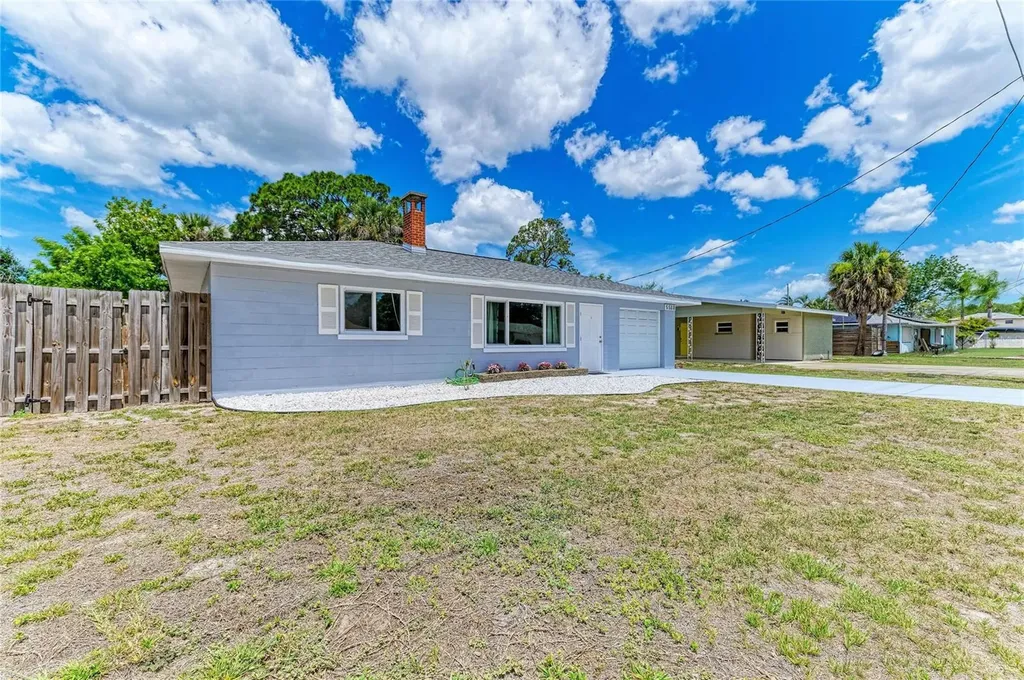 5510 21st Street Court W Bradenton FL 34207