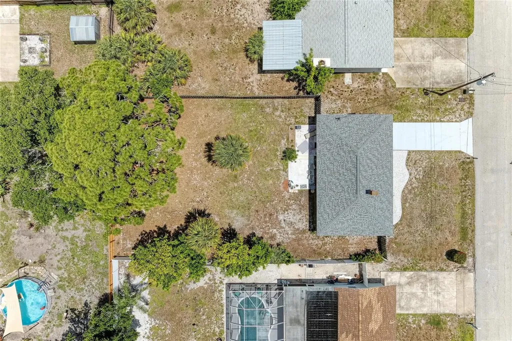 5510 21st Street Court W Bradenton FL 34207