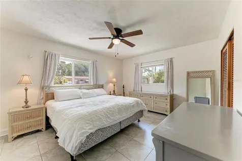 5510 21st Street Court W Bradenton FL 34207