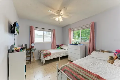 5510 21st Street Court W Bradenton FL 34207