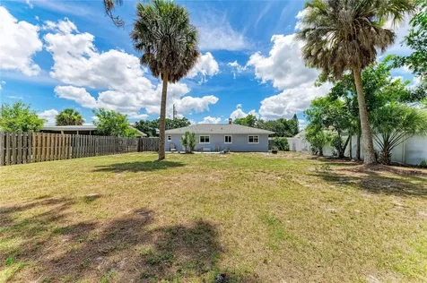 5510 21st Street Court W Bradenton FL 34207