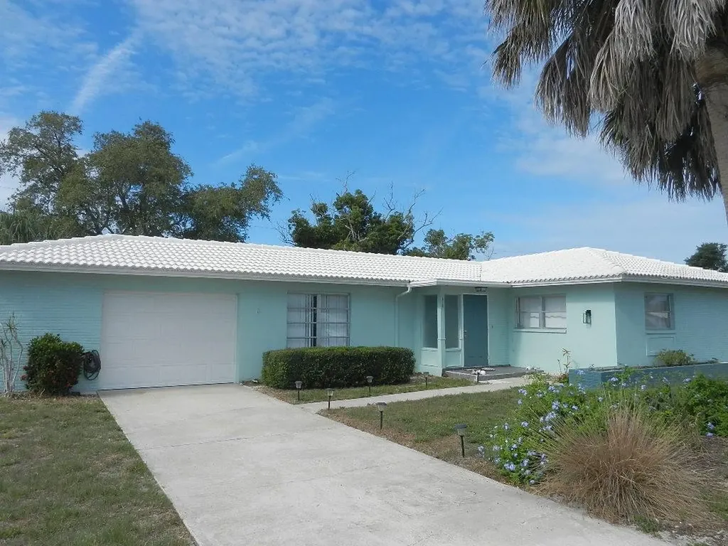 216 Chardin Drive Nokomis FL 34275