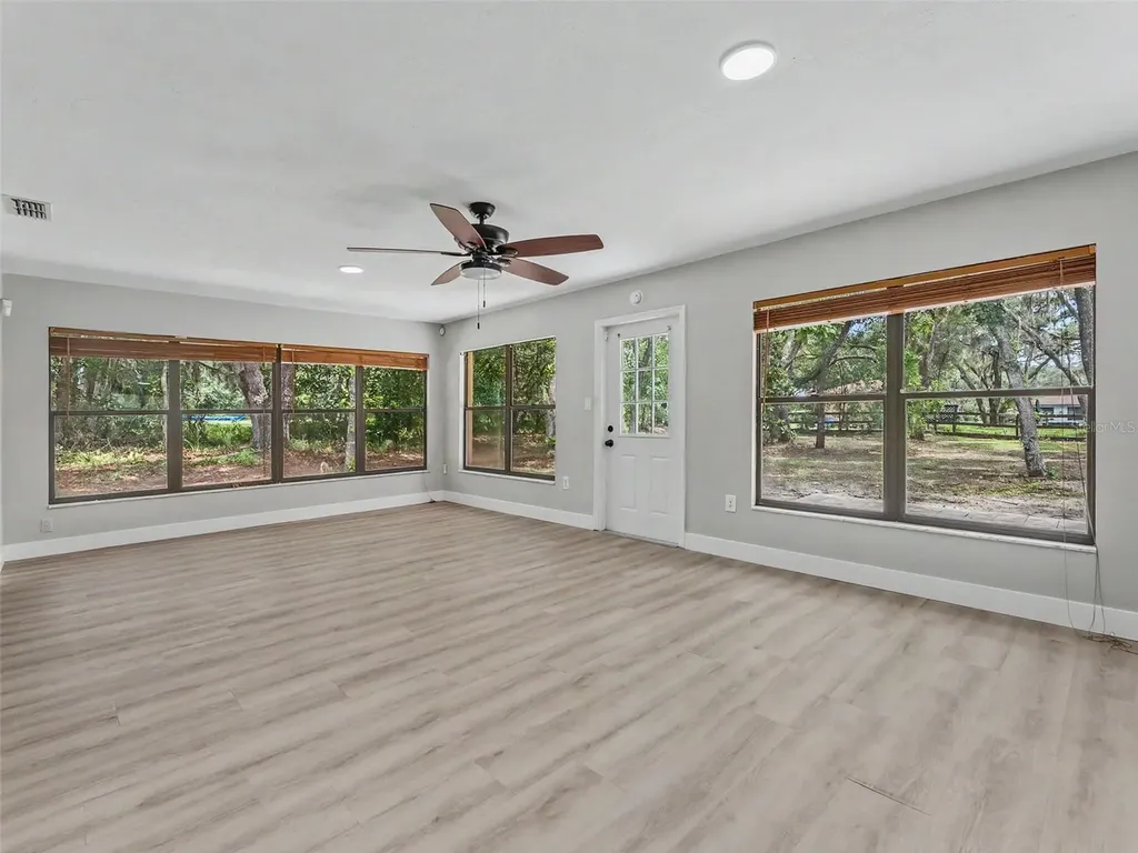 162 W Massachusetts Street Hernando FL 34442