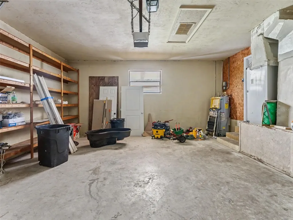 162 W Massachusetts Street Hernando FL 34442