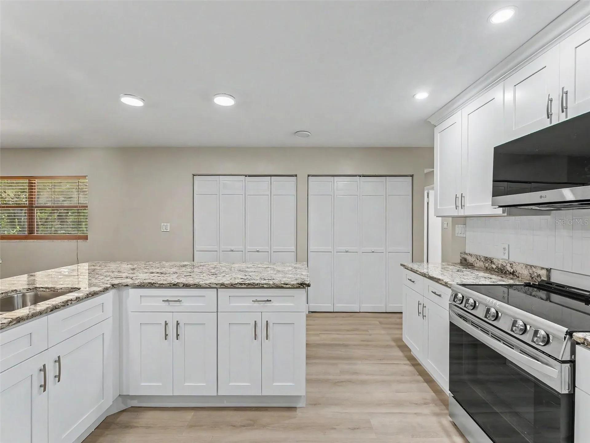162 W Massachusetts Street Hernando FL 34442