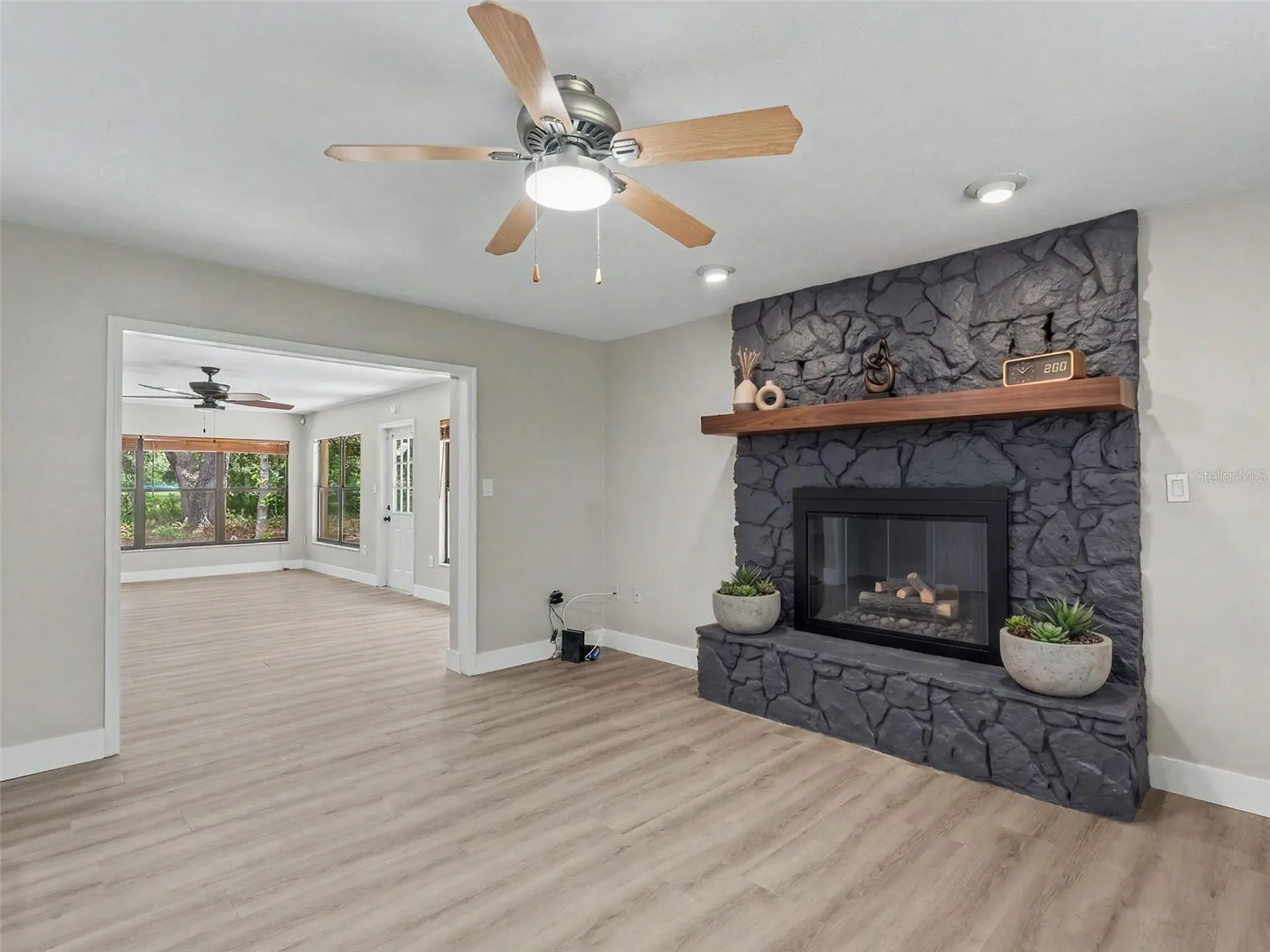 162 W Massachusetts Street Hernando FL 34442