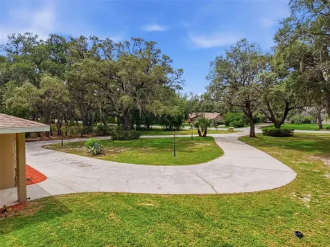 162 W Massachusetts Street Hernando FL 34442