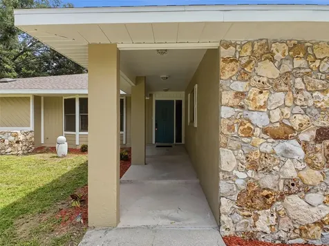 162 W Massachusetts Street Hernando FL 34442