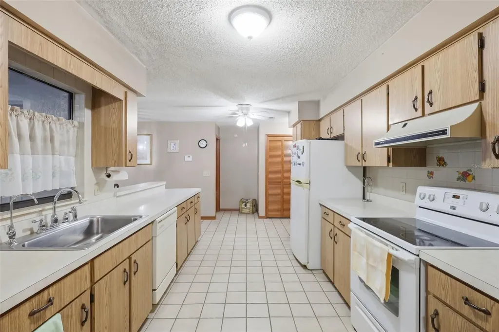 2287 Belen Drive Deltona FL 32738