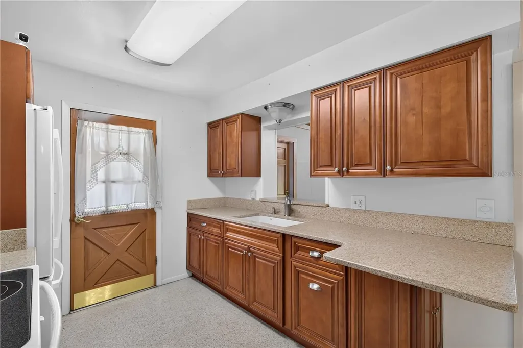 774 Schopke Lester Road Apopka FL 32712